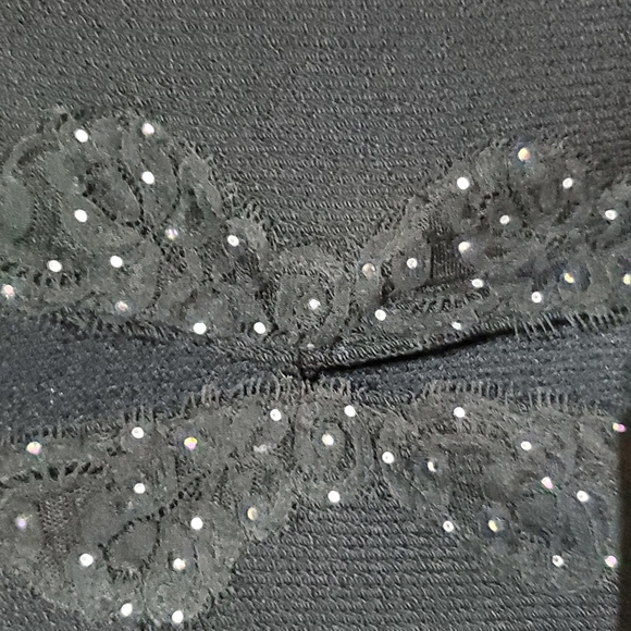 SOLD!! ST. JOHN EVENING Knit Lace Rhinestone Jacket - Size 8 - Picture 6 of 9